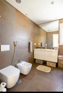 Modern Big Room with Balcony in New Apartment - Montijo - 6
