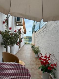 Lazaris kwstas Rooms - 6