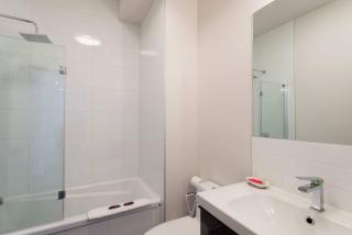 Fresh 1 Bdr in the Heart of Mile End by Denstays - Montreal - 2