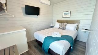Bayfront Bliss & Great Fishing -Water Views & Beach Nearby - Bolivar Peninsula - 7