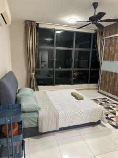 Spacious Apartment in Central Shah Alam - Shah Alam - 5