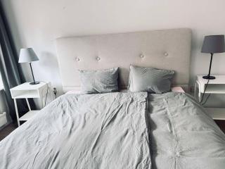 Spacious flat for large group - 7