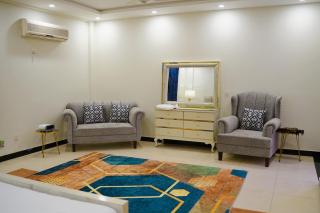 Executive Suites! Luxurious 2BHK - 2