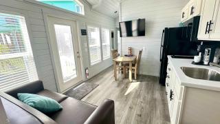 Waterfront on the Bay with Great Fishing - Bolivar Peninsula - 3