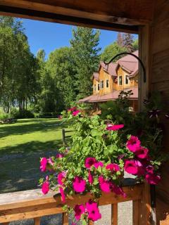 Susitna River Lodging, Riverside Cabins - Talkeetna - 3