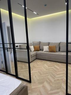 Bratislava Castle's Cozy Retreat - Vinohrady - 1