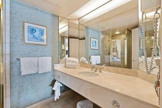 Peaceful Escape King Bed and Outdoor Activities - 3