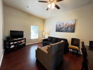 Cozy Room 2 Full Beds near Frost Bank Stadium WB2 - San Antonio - 7