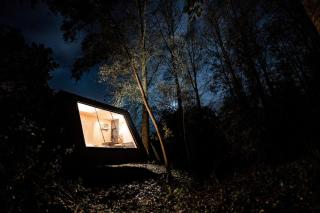 Les frenelles, Cabane à l'orée de la forêt - - 0