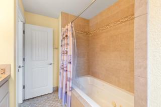 Blue Marlin, Arcade, Hot Tub, Sleeps 10 - 7