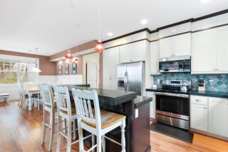 Blue Marlin, Arcade, Hot Tub, Sleeps 10 - 2