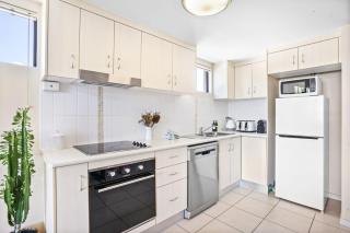 SeaBreeze City Loft- 2km to Centre. 4km to Airport - Cairns North - 4