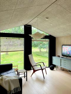 House In The Woods Near Beach With Peaceful Vibes - Sæby - 4