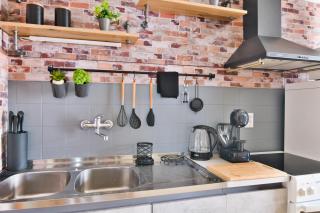 Parkview apartment with balcony - 0