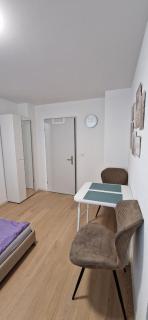Ferienwohnung Im Guet - Badi Rheingasse - - 3