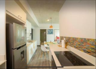 Secrt Sabana 2BR · Spacious & Bright · Parking, Pool & Gym · Apt 1101 - 8