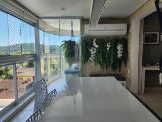 Apartamento com Varanda Gourmet Integrada no Edifício Costa Azure Próximo às Praias de Riviera e Itaguaré - Bertioga - 4