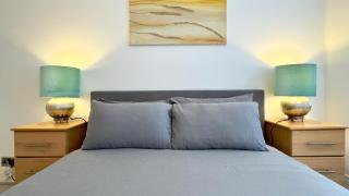 Cute 2 Bedroom Apartment London - London - 3
