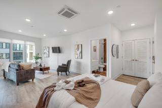 Urban Retreat Studio - Balcony Smart Design - 1