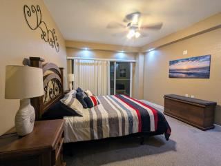Dream Condo Pool, Jacuzzi, and Ocean Views - - 5