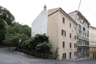 SuperFast Fibre & Netflix Modern Suite Roiano - Trieste - 8