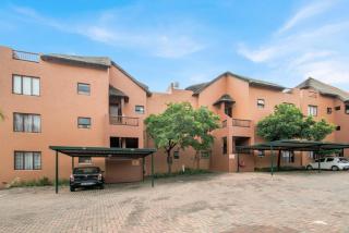 Stylish 2 Bedroom Retreat with Private Garden - Joanesburgo - 3