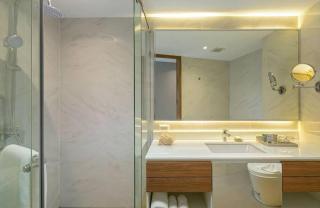 The Pearl Beachfront - Surin Beach - 1
