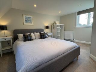 Cosy Carnegie Cottage close to Dornoch Golf Course - 1