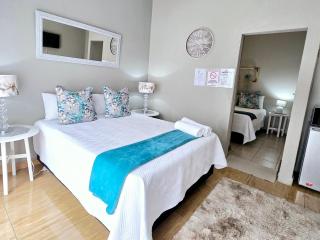 Zhantique Guest House 2- Unit 5 - Boksburg - 6