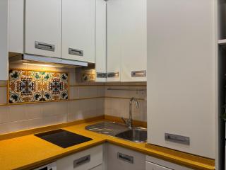 Bonito y muy fresco apartamento en Nervión de dos habitaciones y dos baños - Sevilla - 3