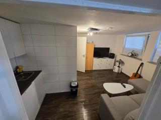 Underground Elegance - 6