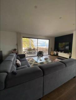 Haut de villa avec piscine au bord de mer - San-Martino-di-Lota - 9