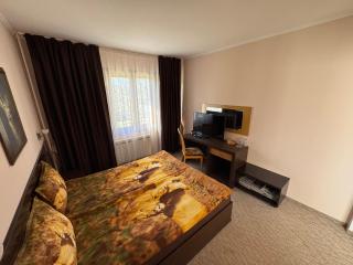 Condor-Residence - - 4