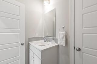 NEW Youngsville Escape KING Beds Cajun Luxury WiFi - Youngsville - 7