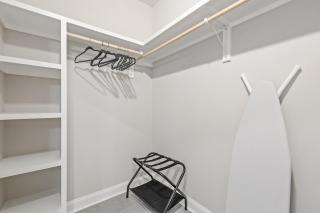 NEW Youngsville Escape KING Beds Cajun Luxury WiFi - Youngsville - 6
