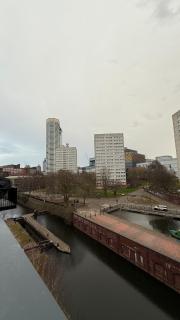 Serene 2 Bedroom - Birmingham - 9