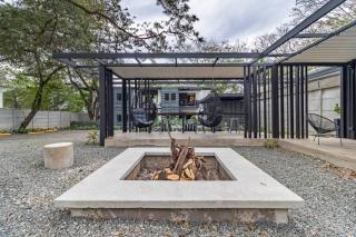 Z102 Studios, 4 Industrial Beach Condos w Pool! - 2