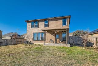 3302 Charming 5-BR Home - San Antonio - 8
