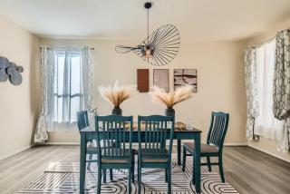 3302 Charming 5-BR Home - San Antonio - 5