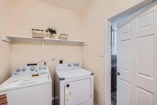 3302 Charming 5-BR Home - San Antonio - 3