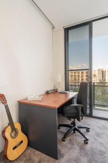 The Urban Escape -in The Heart Of Wentworth Point - Sydney - 1