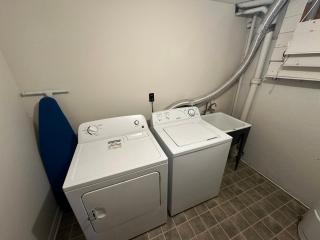 Spacious Basement Suite - St. John's - 8
