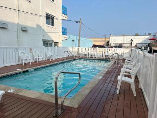Modern Condo Just Steps from the OC Boardwalk - Ocean City - 8