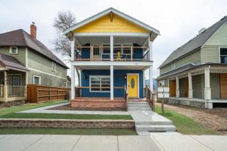 Modern Nova Cozy & Stylish Downtown Retreat - 6