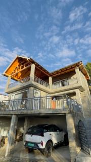 The Mountain Escape A Luxury Home Stay - 0