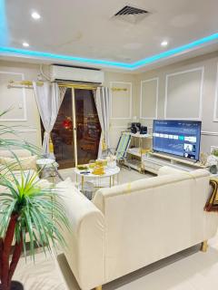 شقق مفروشه شي فاخر - Kuwait - 0