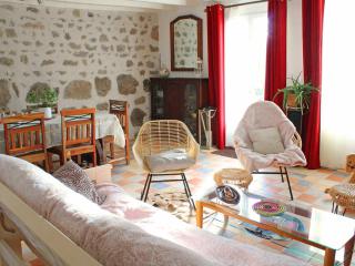 Gîte chaleureux avec jardin, cheminée, vélos et équipements éco-responsables à Louroux-de-Beaune - FR-1-489-349 - Louroux-de-Beaune - 1