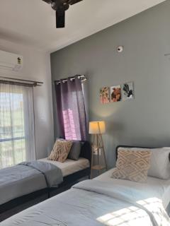 Isiri Service Apartment - Bangalore - 9