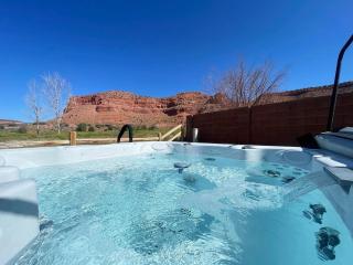 Mighty 5 Casita in Kanab Near National Parks - 9