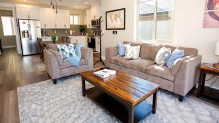 Mighty 5 Casita in Kanab Near National Parks - 1